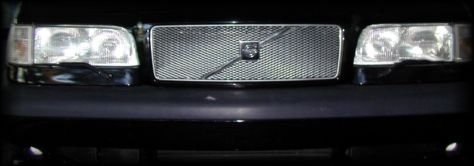 Mesh grille with Volvo logo
