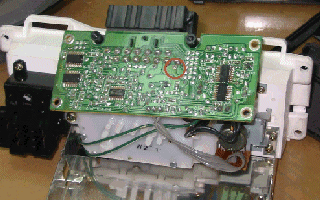 Climate Control Unit PCB: Note Area of Potential Cracks