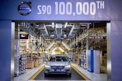 100,000th Volvo S90