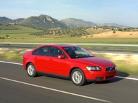 2004 Volvo S40