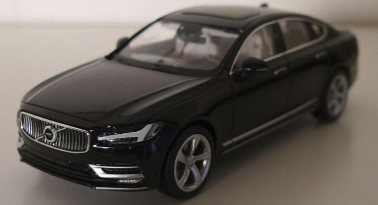 Volvo S90 Model Year 2017