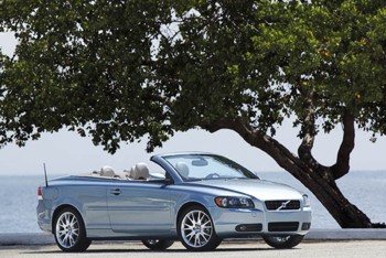 Volvo C70 Model Year 2006