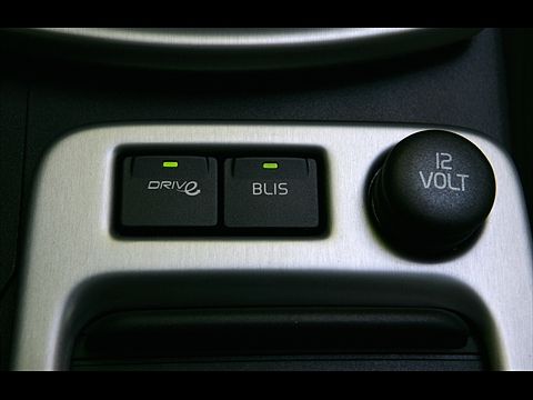 Volvo V50 Model Year 2011