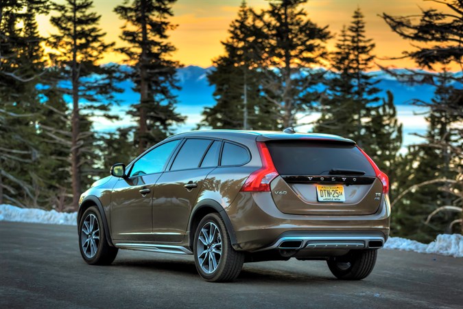 Volvo V60 Cross Country 2016