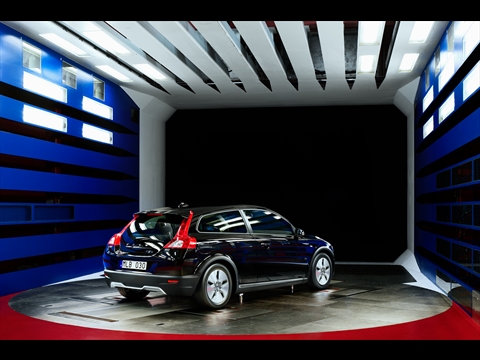 Volvo wind tunnel. Testing aerodynamics