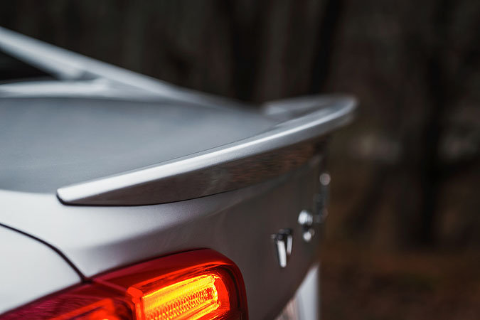 Polestar S60 Wing