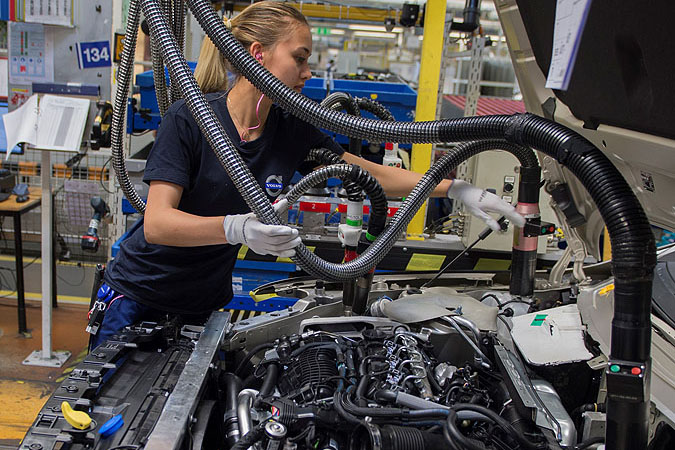 Volvo V90 Rolls Off Production Line